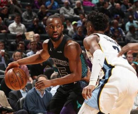 转会市场往 转会市场往